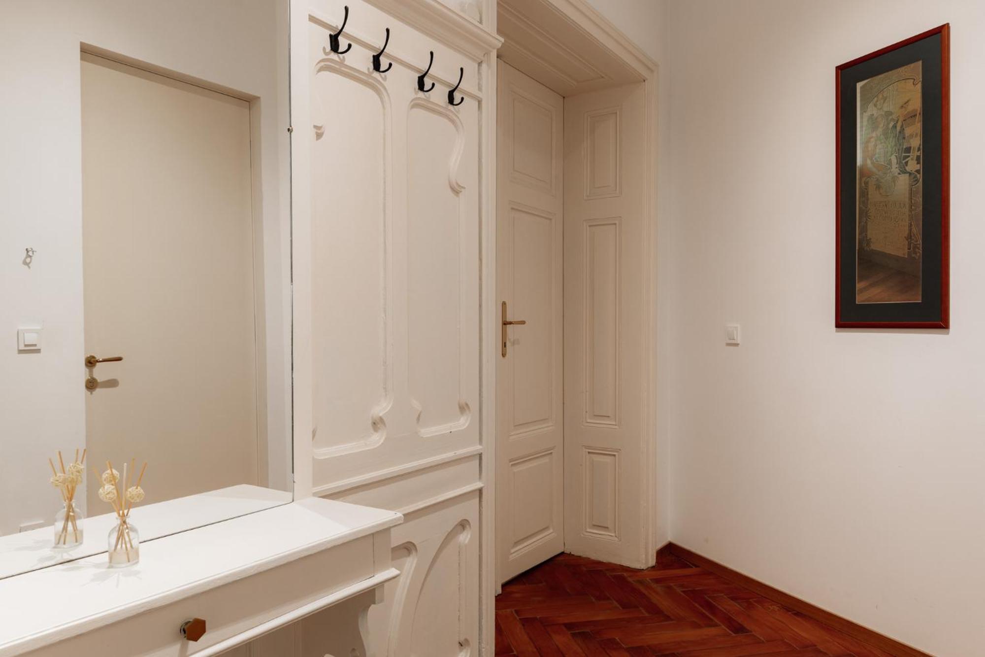 Main Square Apartments & Rooms Maribor Exterior foto