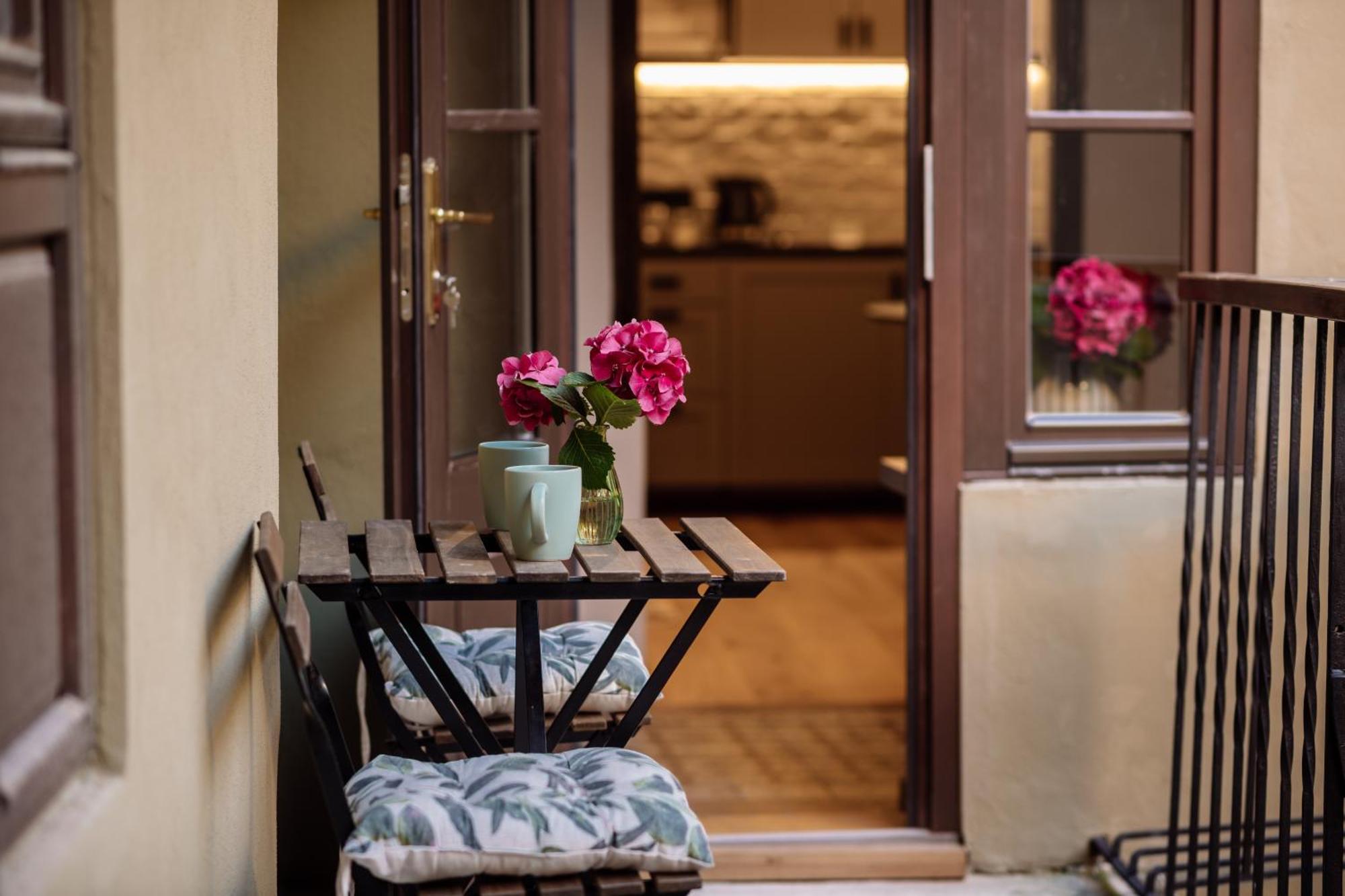 Main Square Apartments & Rooms Maribor Exterior foto